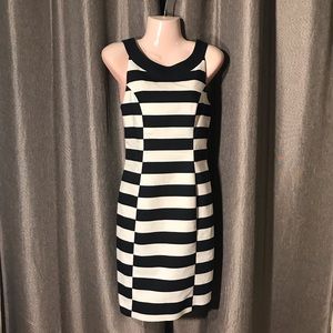 H&M Striped Navy White Sleeveless Simple Dress